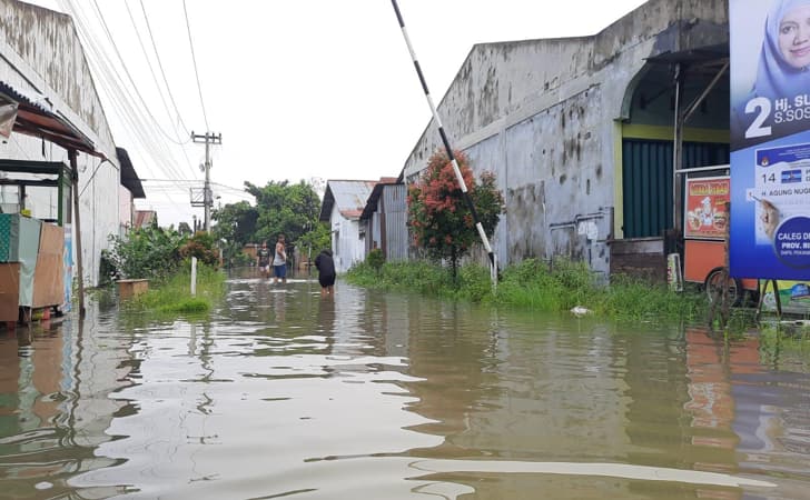 Pramuka Rumbai Peduli Banjir